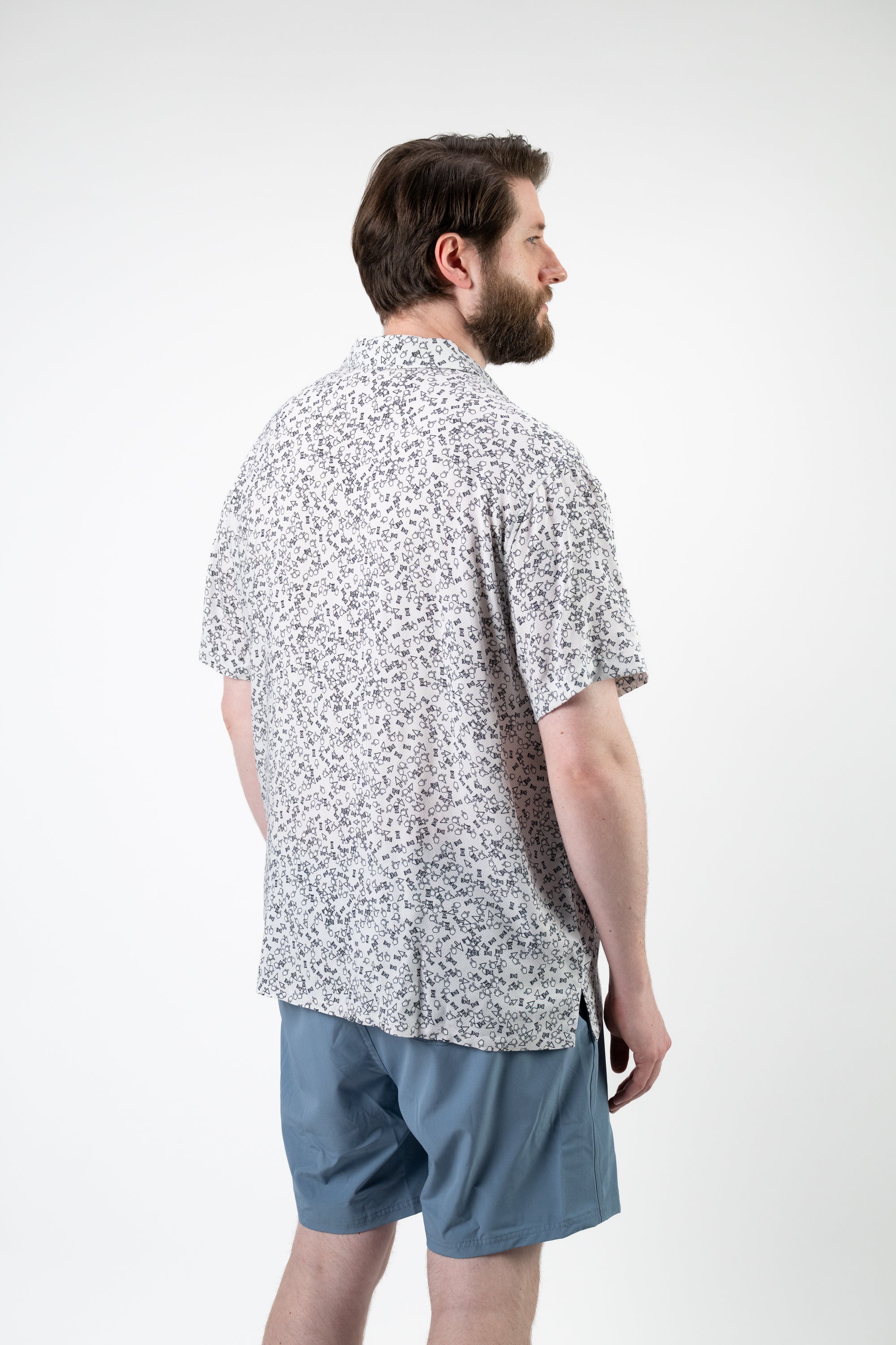Model: Reece, Size: X-Large, Height: 6’3”/190cm