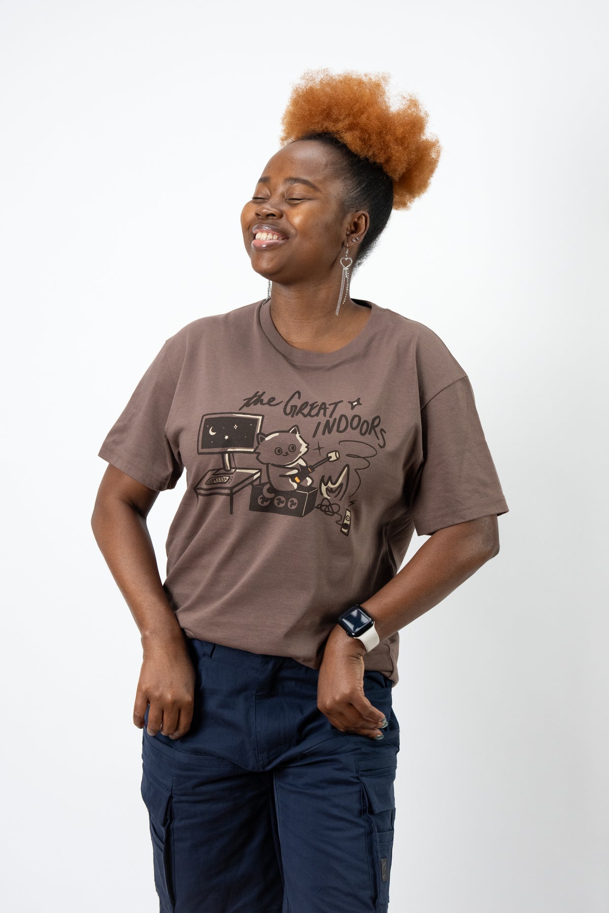 Model: Olamide, Height: 5’3“, Size: Small
