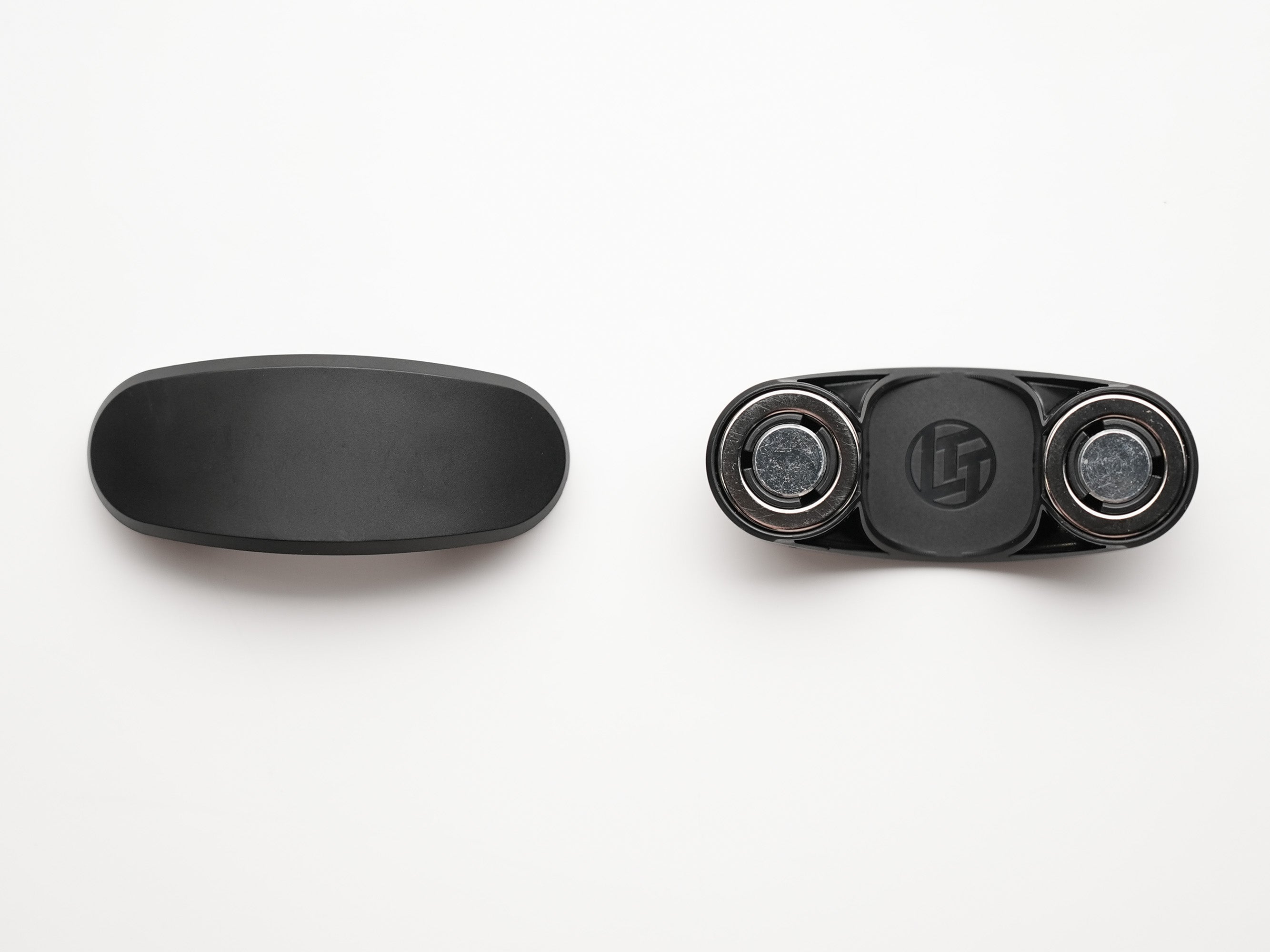 Magnetic Cable Management Arches