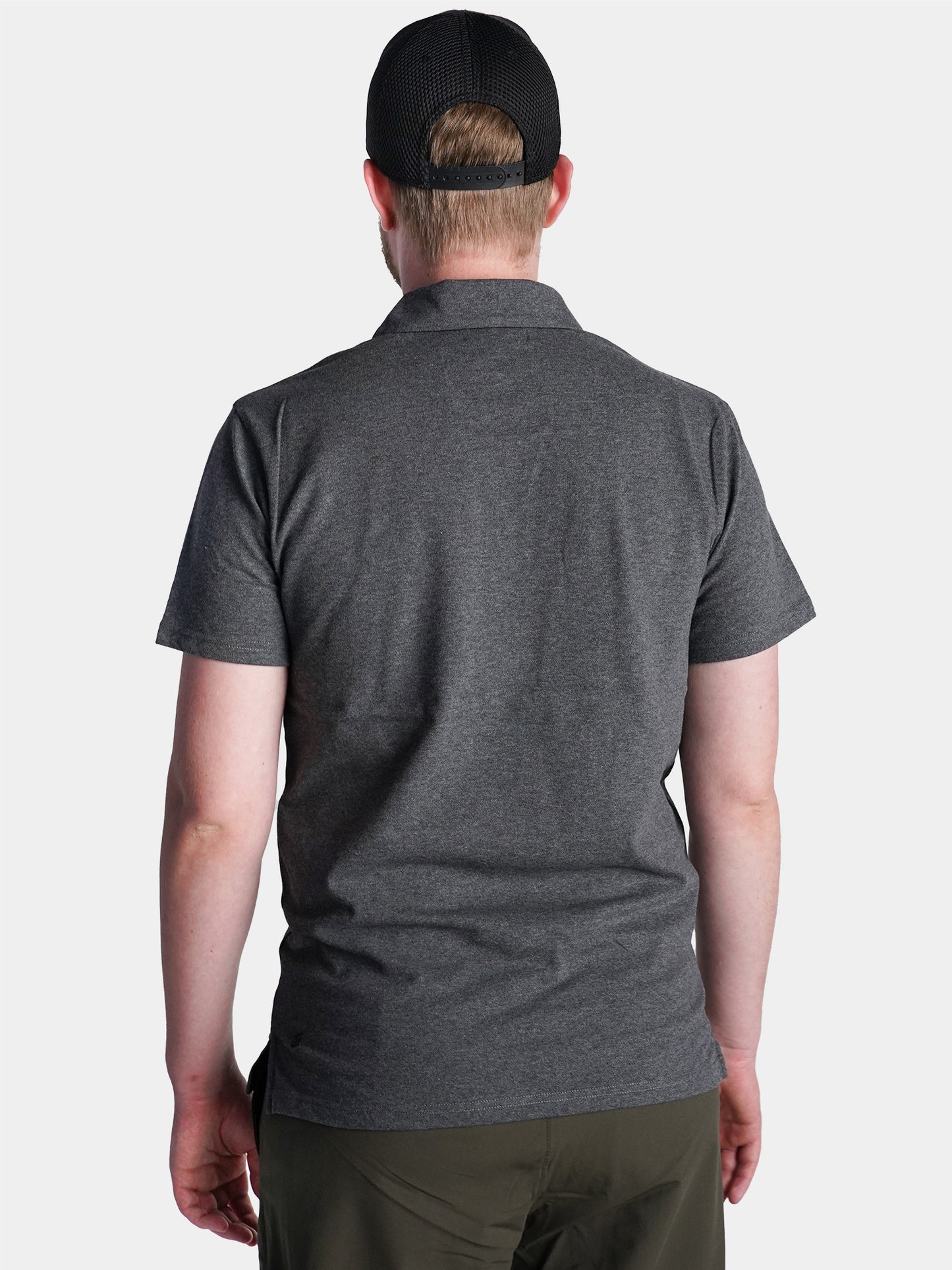 Model: Alex C, Size: Large, Height: 6’/183cm