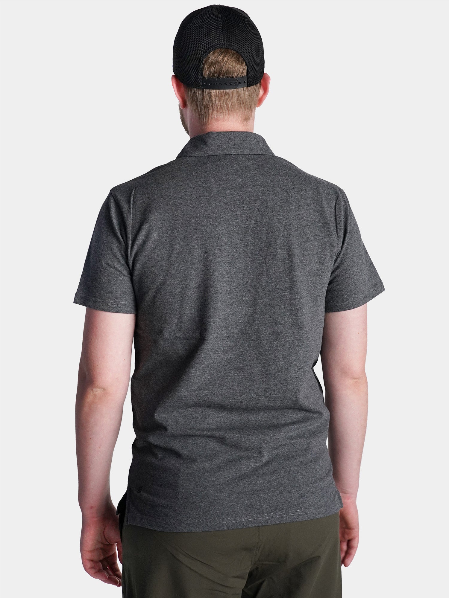 Model: Alex C, Size: Large, Height: 6’/183cm