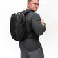Model: Thomas, Height: 5’9”/175cm