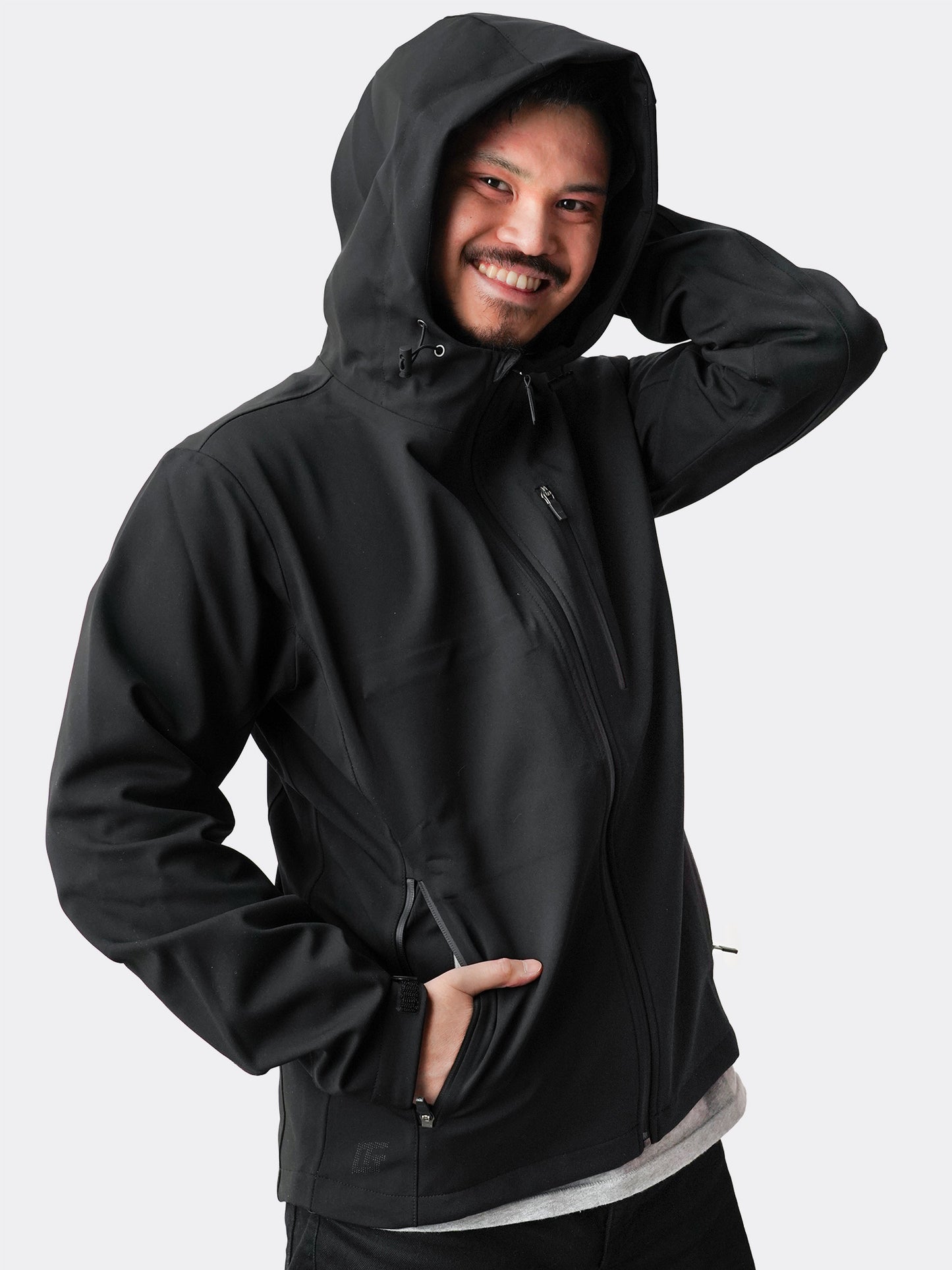 Model size: Large, Height: 5’8”/173cm