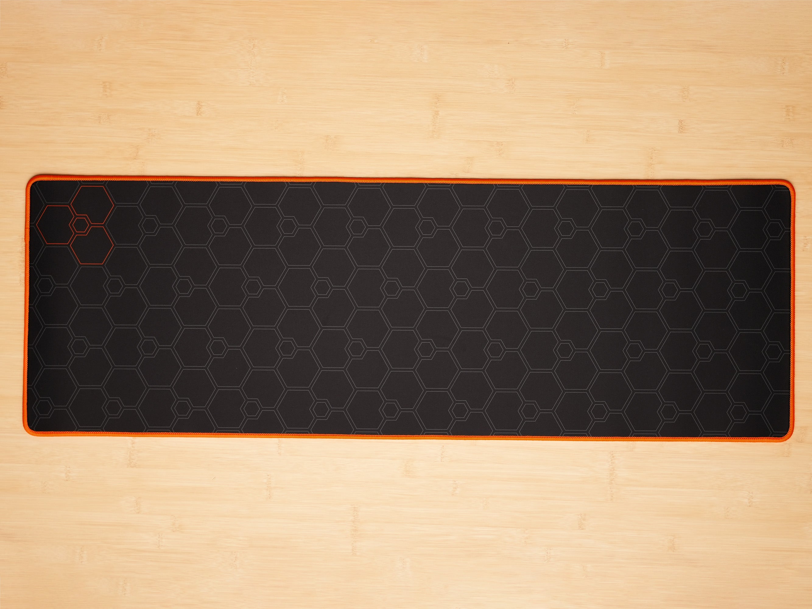 LTT WAN Desk Pad