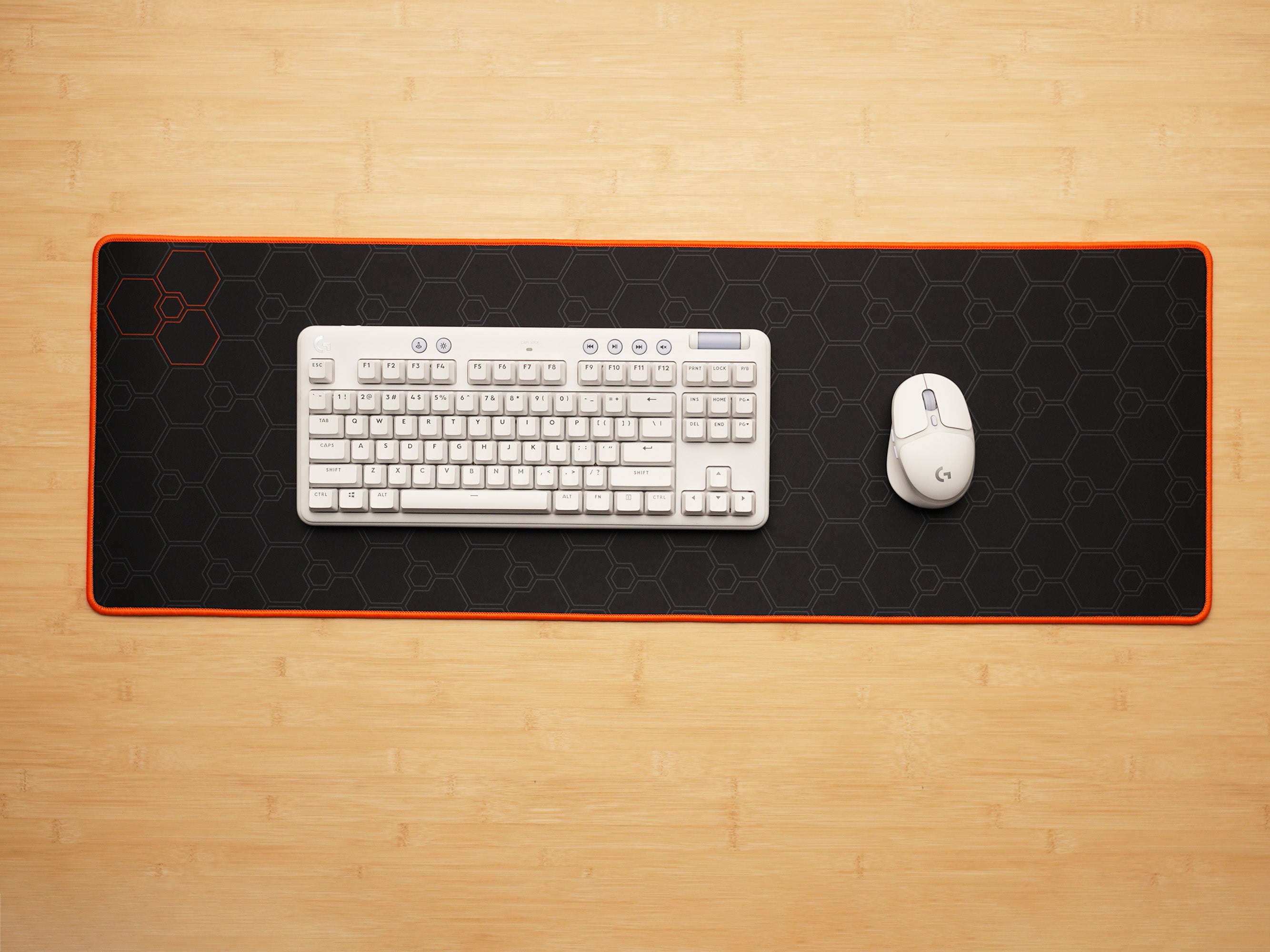 LTT WAN Desk Pad