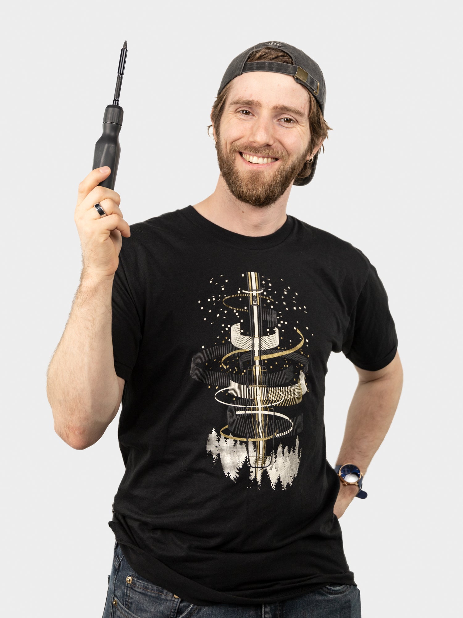 Model: Linus, Size: Medium, Height: 5’6”/168cm