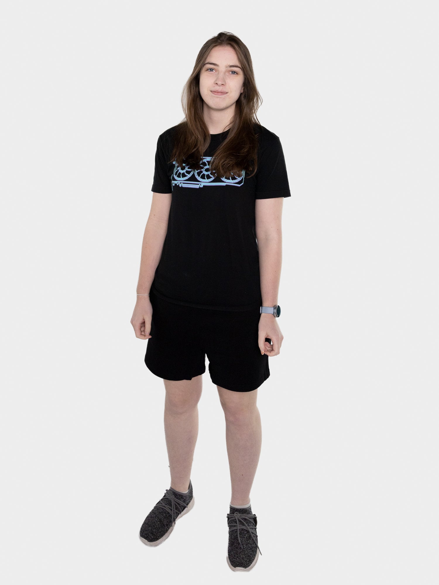 Model: Emily, Size: Medium, Height: 5’11”/180cm