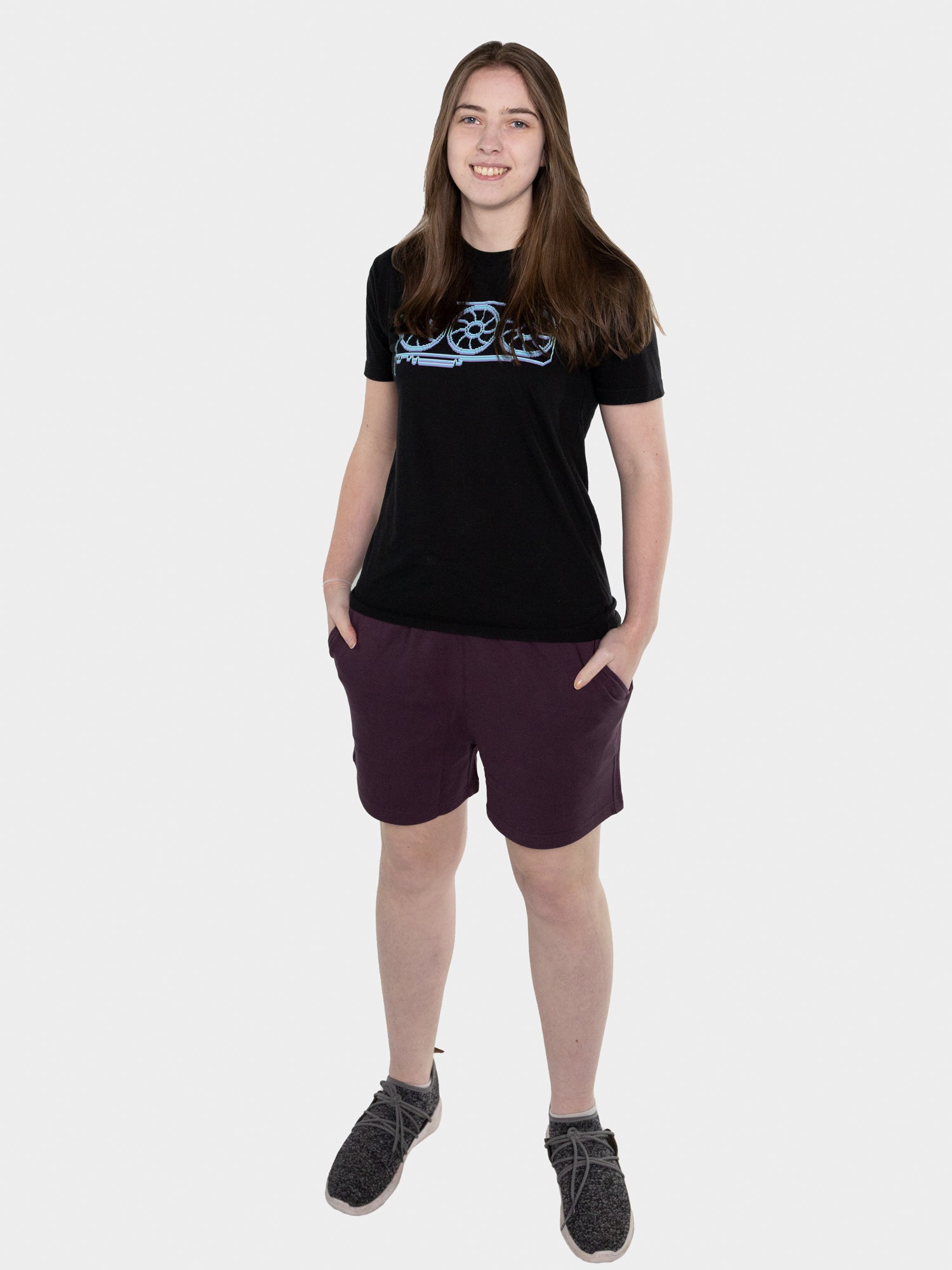 Model: Emily, Size: Medium, Height: 5’11”/180cm