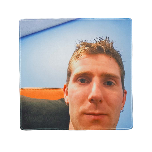 Linus Selfie Mouse Pad