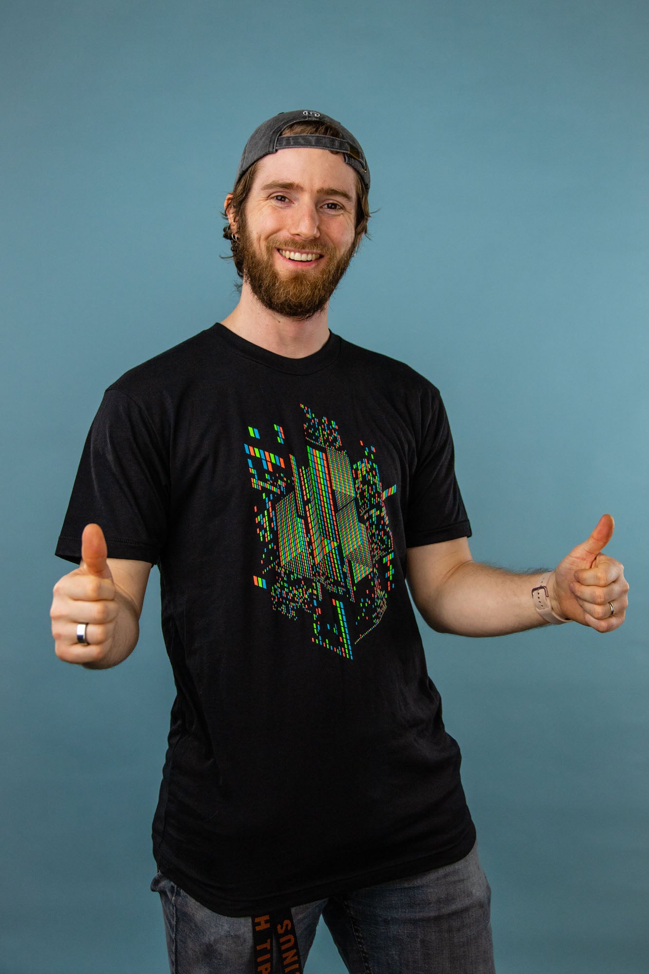 Model: Linus, Size: Medium, Height: 5’6”/168cm