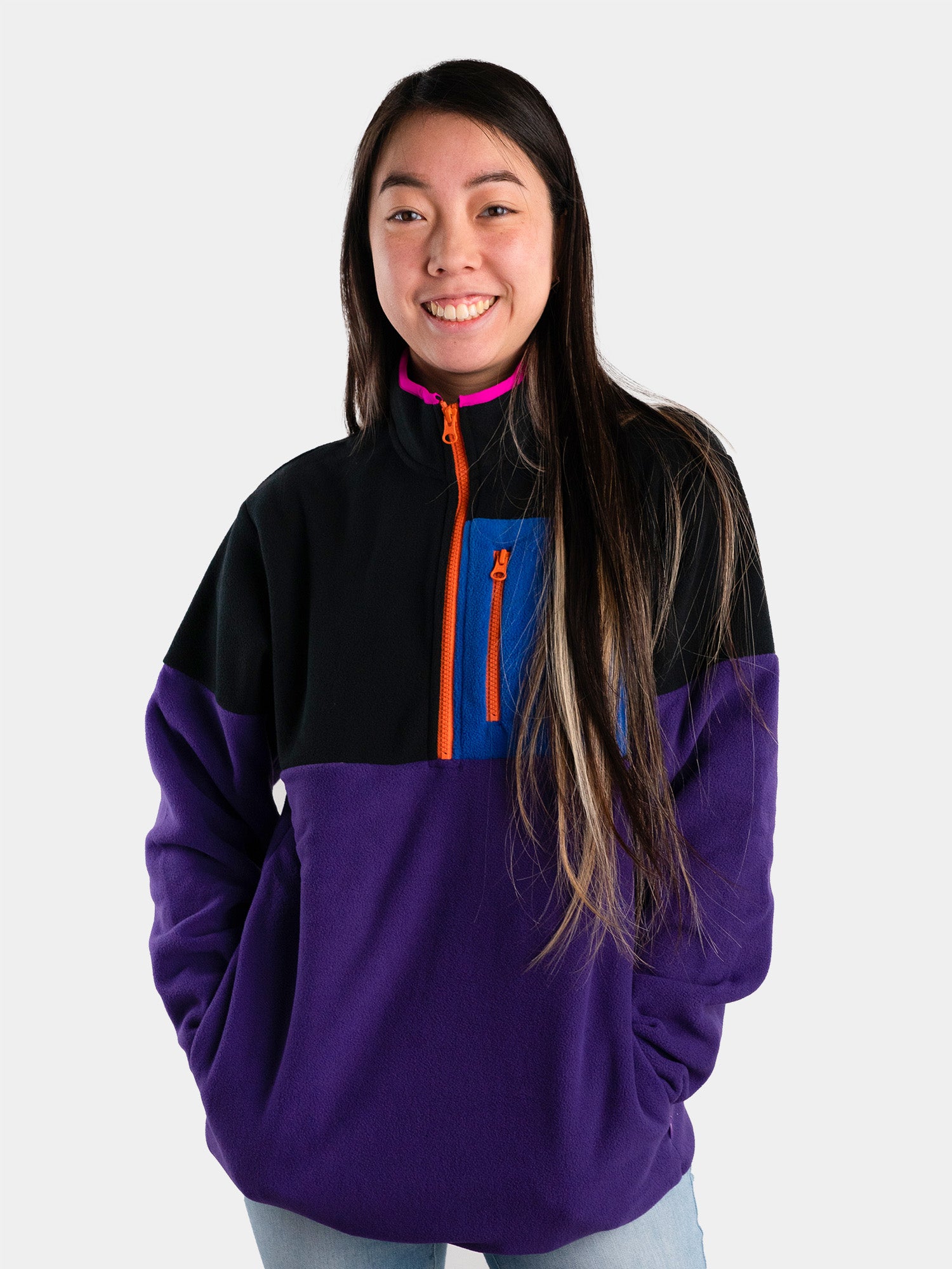 Model: Natalie, Size: Small, Height: 5’5”/165cm
