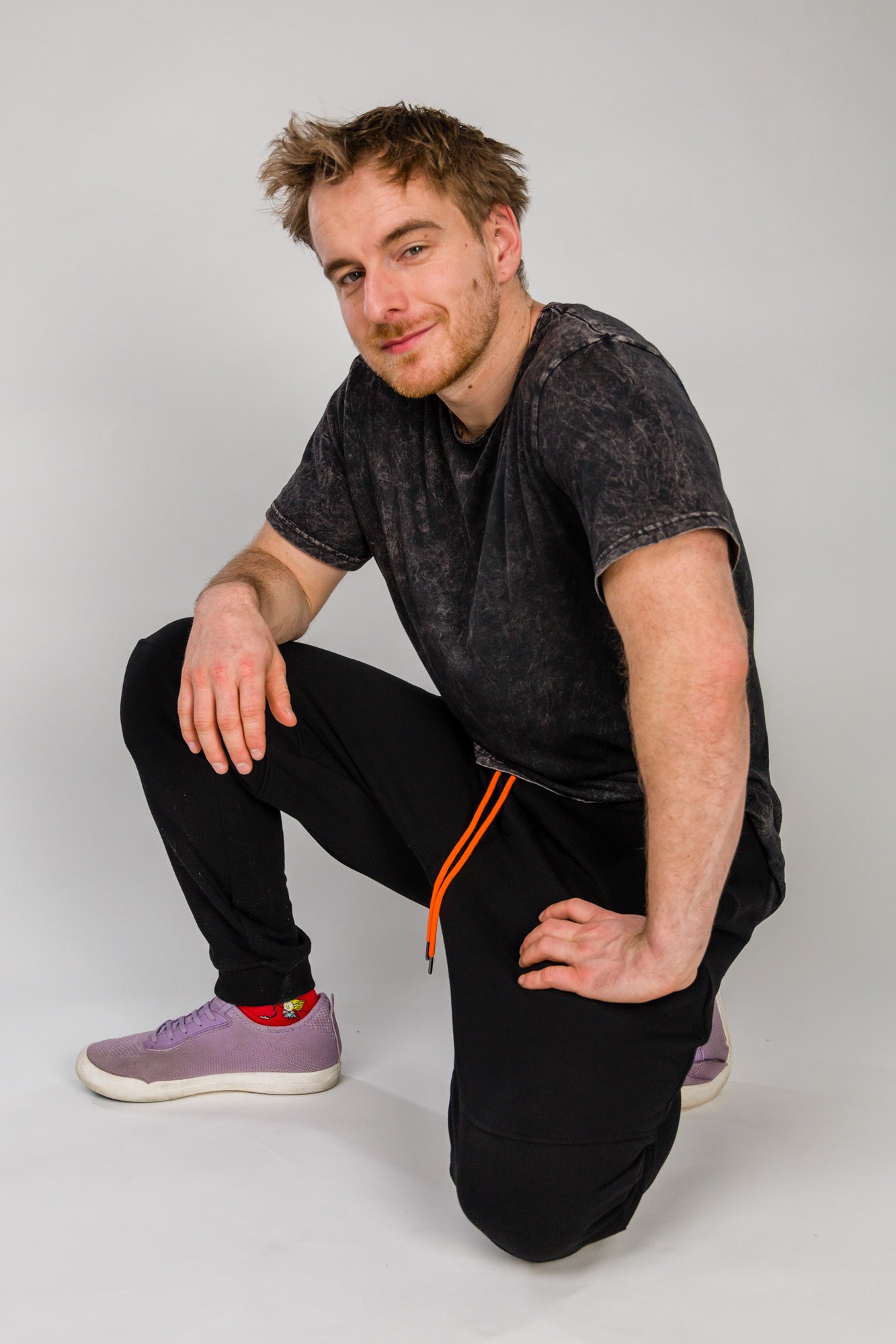 Model: David, Size: Medium / Mid-length, Height: 5’11”/180cm