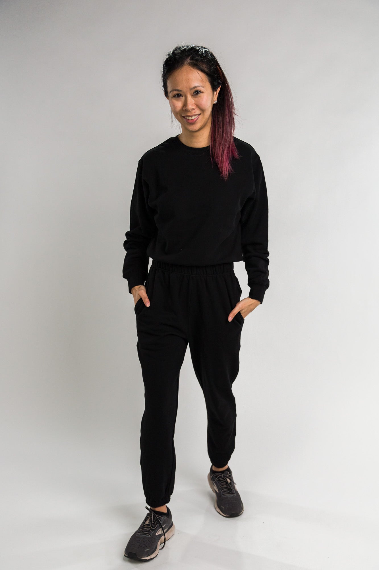 Model: Yvonne, Size: Small, Height: 5’4.5”/164cm