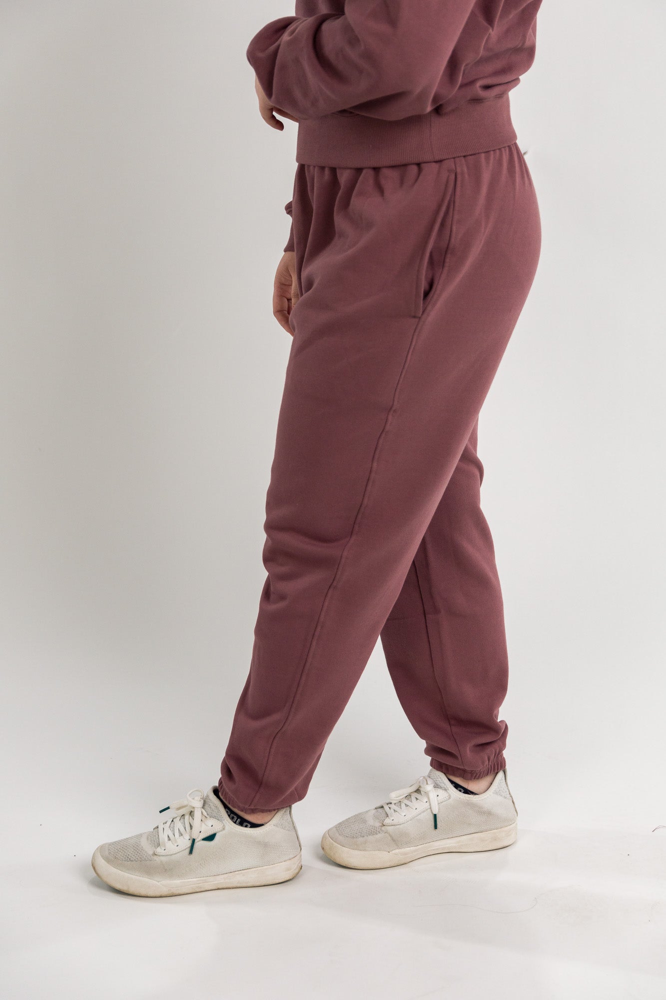 Model: Nicole, Size: Small, Height: 5’1”/155cm