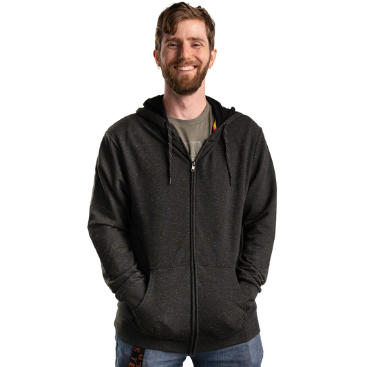 Model: Linus, Size: Medium, Height: 5’6”/168cm