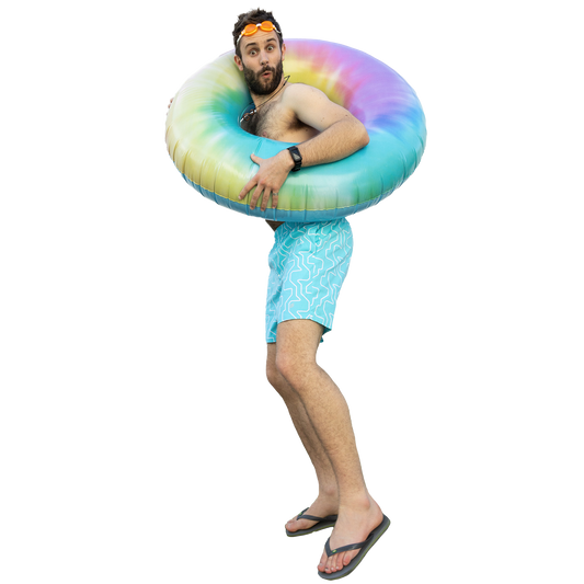 Model: Tynan, Size: Medium, Height: 6’4”/193cm